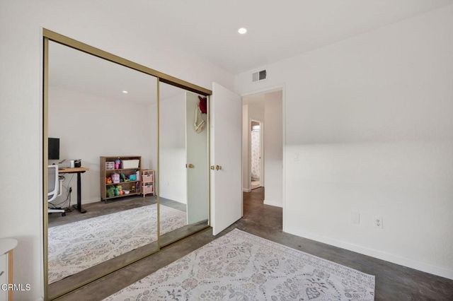 5681 Calle Sencillo, Camarillo, CA 93012