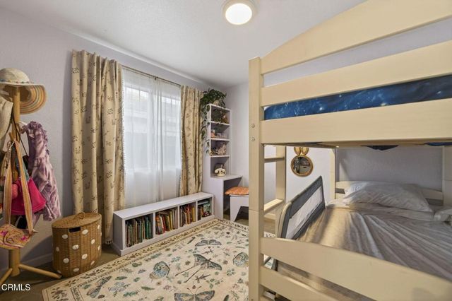 5681 Calle Sencillo, Camarillo, CA 93012