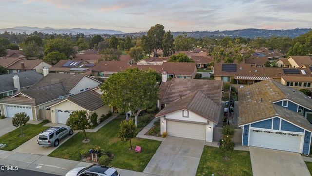 5681 Calle Sencillo, Camarillo, CA 93012