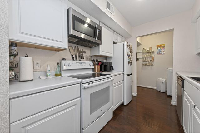 16120 Stuebner Airline Road 602, Spring, TX 77379