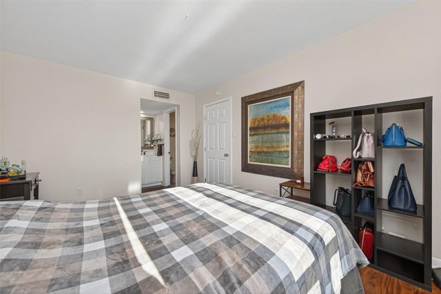 16120 Stuebner Airline Road 602, Spring, TX 77379