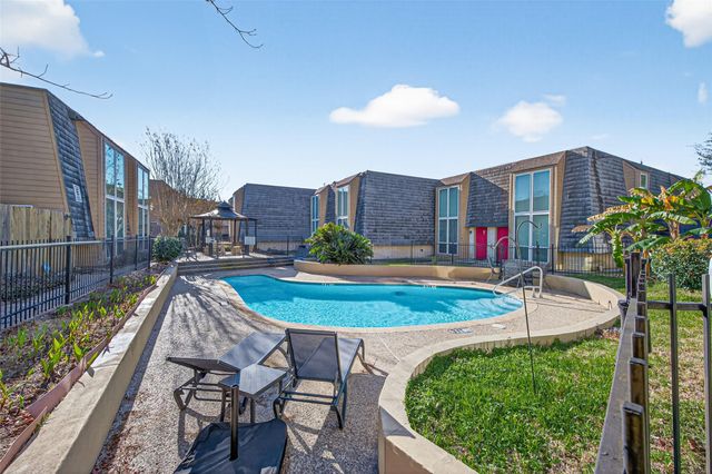 16120 Stuebner Airline Road 602, Spring, TX 77379