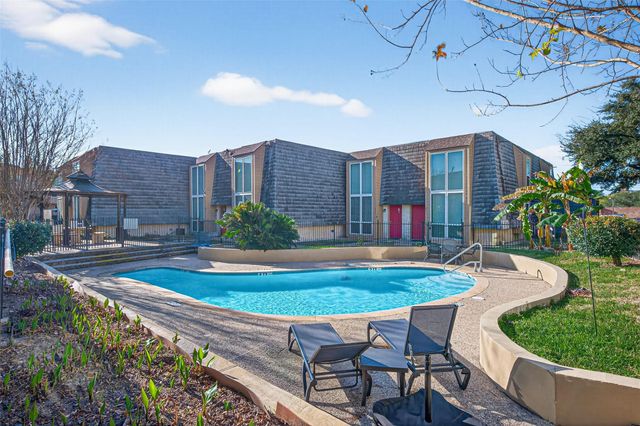 16120 Stuebner Airline Road 602, Spring, TX 77379