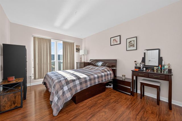 16120 Stuebner Airline Road 602, Spring, TX 77379