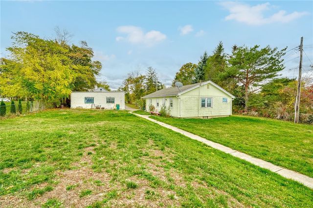 904 Lake Road 900-902, Webster, NY 14580