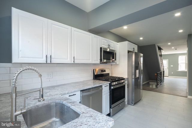 3060 SALMON ST, Philadelphia, PA 19134