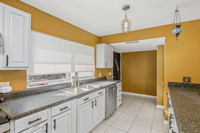 110 Lagoon Avenue, Melbourne, FL 32901