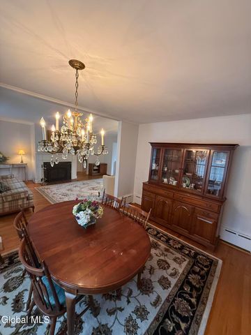 5 Lindbergh Avenue, Amsterdam, NY 12010