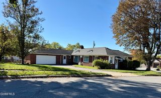 5 Lindbergh Avenue, Amsterdam, NY 12010