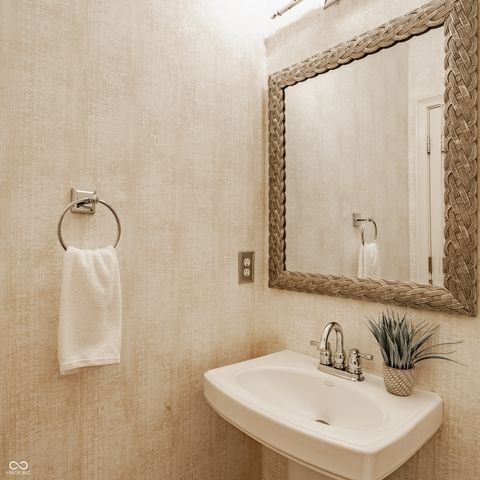 14227 Avian Way, Carmel, IN 46033