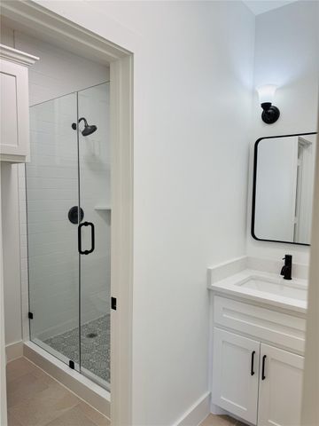 8437 Winthrop Street, Houston, TX 77075