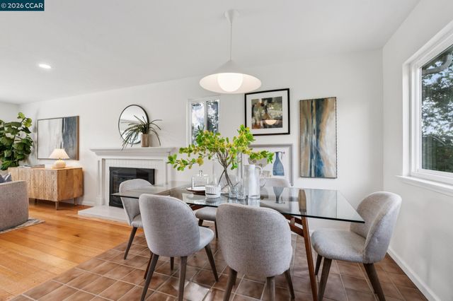 1315 El Curtola, Lafayette, CA 94549