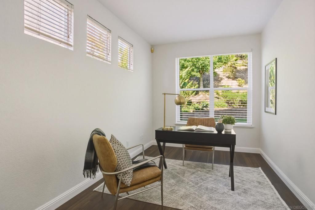 Image 18 of property listing at 3335 Avenida Nieve, Carlsbad, CA 92009