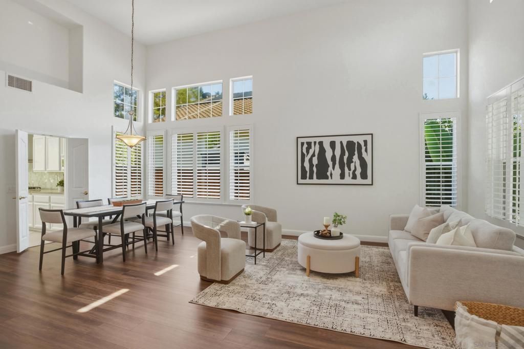 Image 5 of property listing at 3335 Avenida Nieve, Carlsbad, CA 92009
