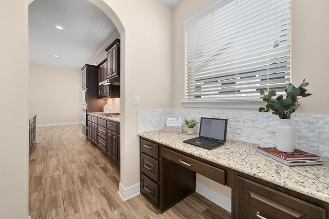809 Breezygrass WAY, Georgetown, TX 78626