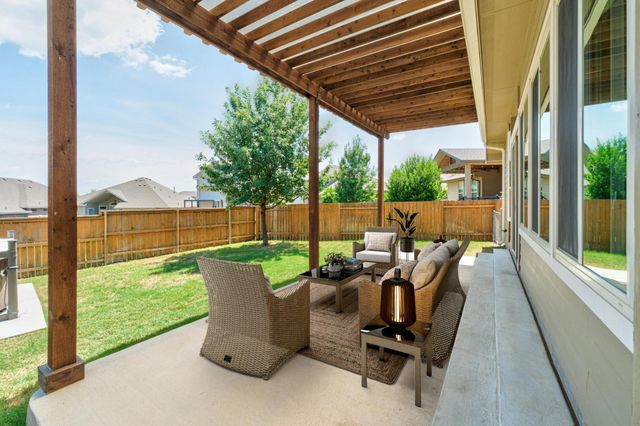 809 Breezygrass WAY, Georgetown, TX 78626