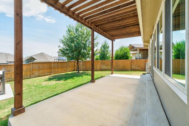 809 Breezygrass WAY, Georgetown, TX 78626