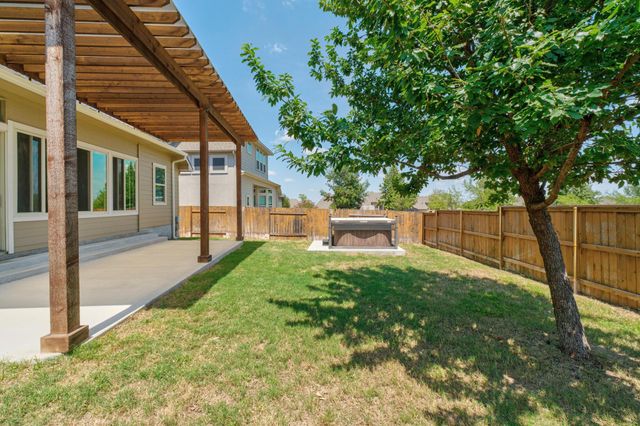 809 Breezygrass WAY, Georgetown, TX 78626