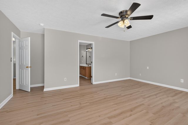 1196 Lacy Lane, Lexington, KY 40513