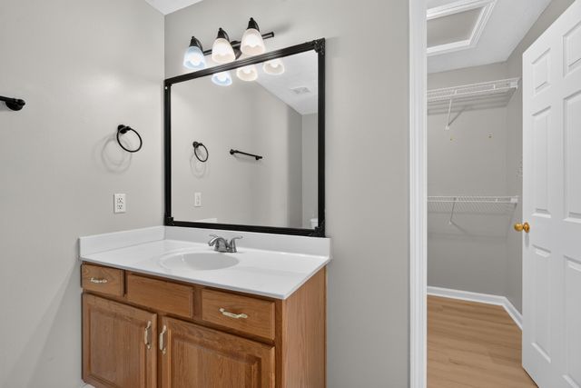 1196 Lacy Lane, Lexington, KY 40513