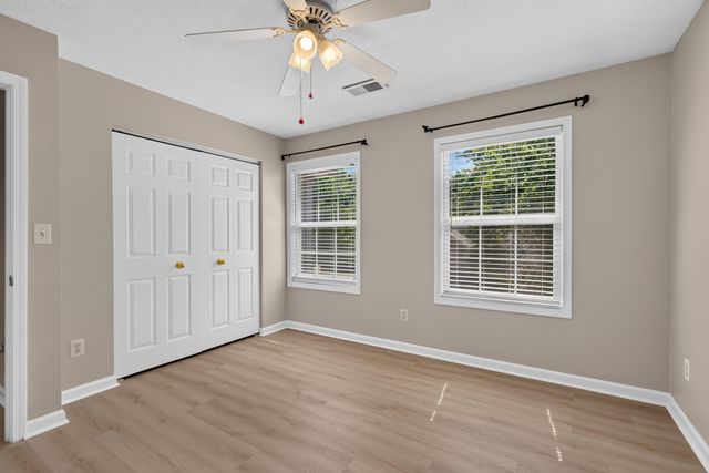 1196 Lacy Lane, Lexington, KY 40513