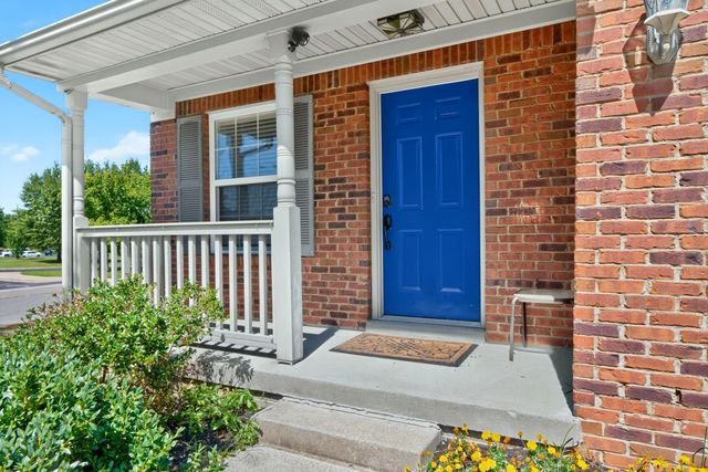 1196 Lacy Lane, Lexington, KY 40513