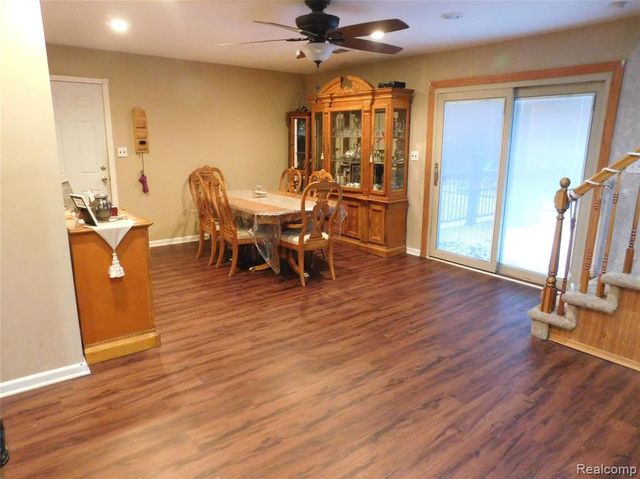 21367 Wendell Street, Clinton Township, MI 48036