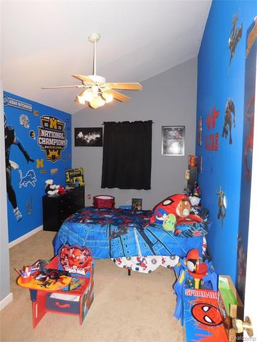 21367 Wendell Street, Clinton Township, MI 48036