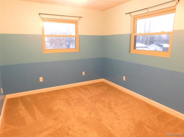 21367 Wendell Street, Clinton Township, MI 48036