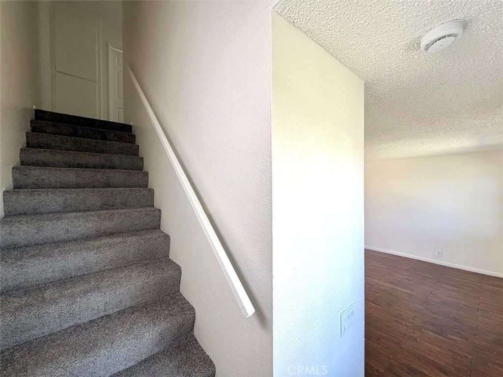 Image 10 of property listing at 345 N Eucalyptus Avenue 1, Rialto, CA 92376