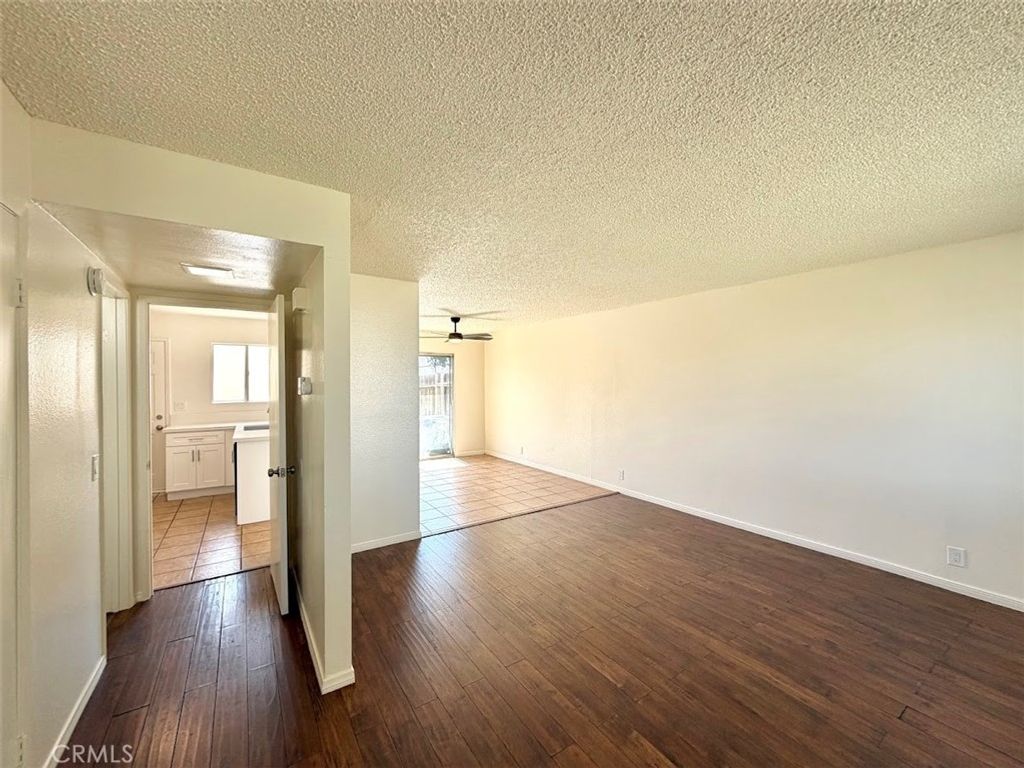 Image 2 of property listing at 345 N Eucalyptus Avenue 1, Rialto, CA 92376