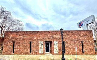 146 N Trade Street, Landrum, SC 29356