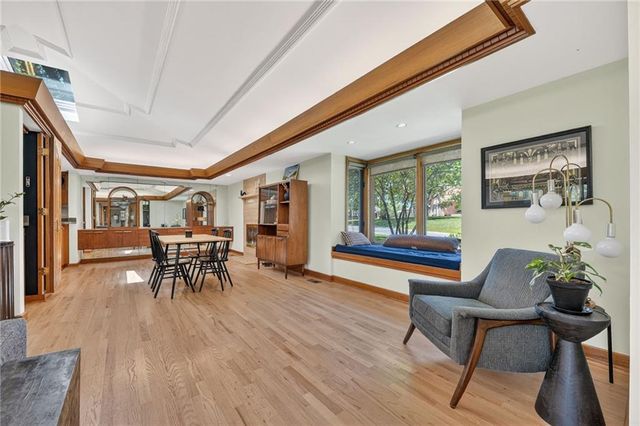10737 Countryside Drive, Kansas City, KS 66109