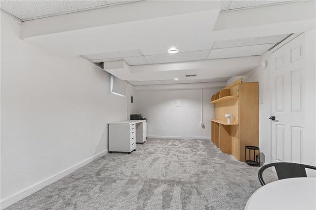 10737 Countryside Drive, Kansas City, KS 66109