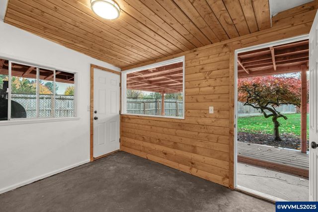 4160 Cordon Rd NE, Salem, OR 97305