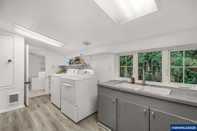 4160 Cordon Rd NE, Salem, OR 97305