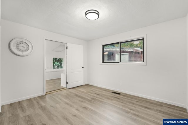 4160 Cordon Rd NE, Salem, OR 97305