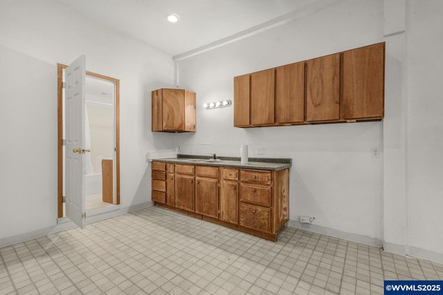 4160 Cordon Rd NE, Salem, OR 97305