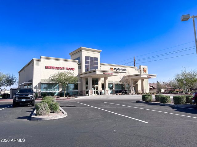 2727 N PRICE Road 6, Chandler, AZ 85224