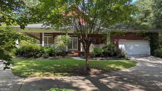 107 Whitney Court, Warner Robins, GA 31088