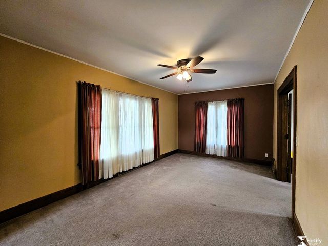 1212 H Street, Geneva, NE 68361