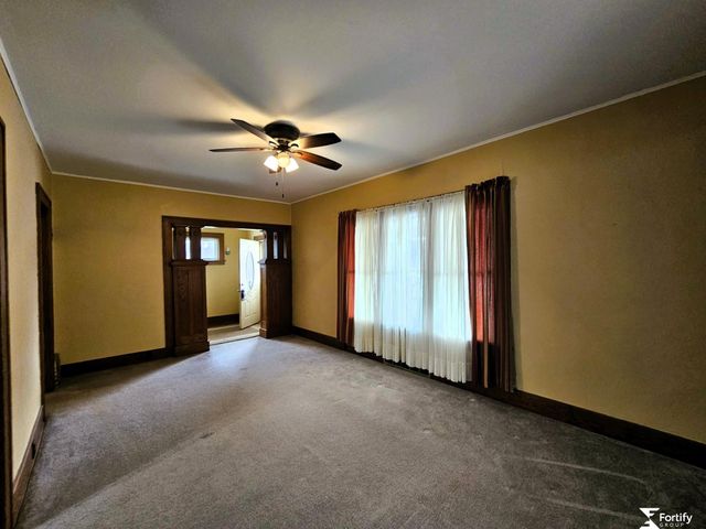 1212 H Street, Geneva, NE 68361