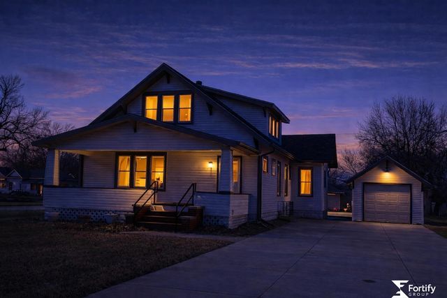 1212 H Street, Geneva, NE 68361