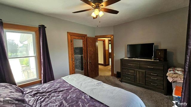 1212 H Street, Geneva, NE 68361