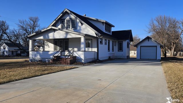 1212 H Street, Geneva, NE 68361