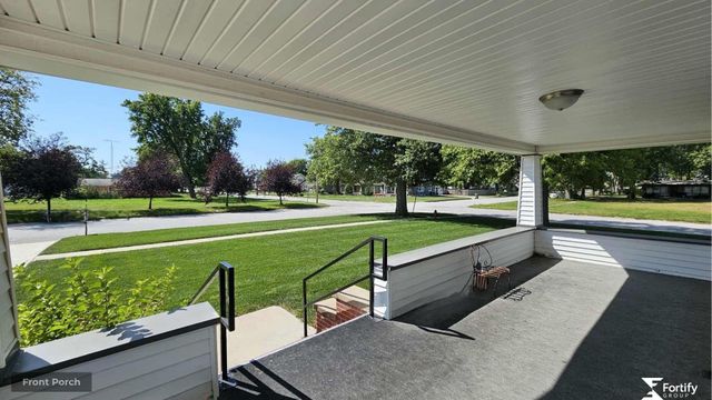 1212 H Street, Geneva, NE 68361