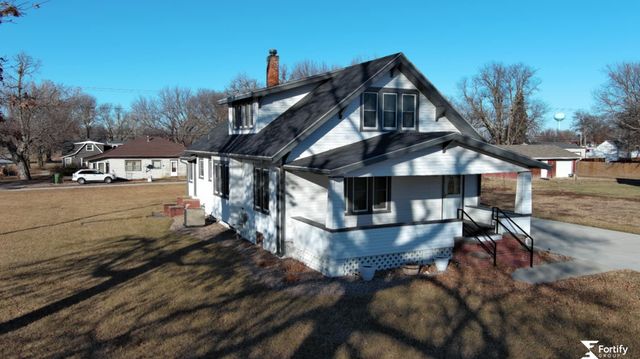 1212 H Street, Geneva, NE 68361