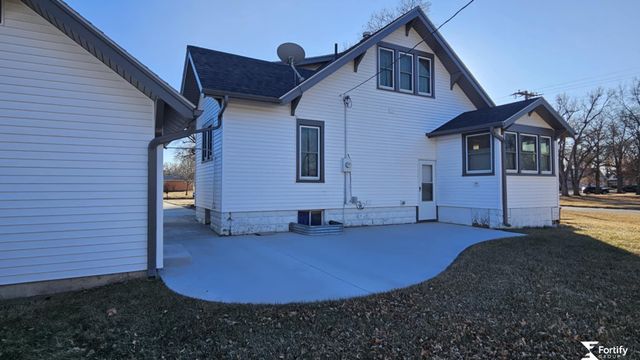 1212 H Street, Geneva, NE 68361