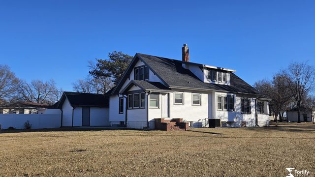 1212 H Street, Geneva, NE 68361