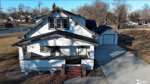 1212 H Street, Geneva, NE 68361